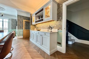 22' Dining Room/Sitting Room- click for photo gallery